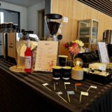 【富士スピードウェイ 出張バリスタ事例】プレミアムイベントを彩るカフェケータリング＆ビュッフェサービス